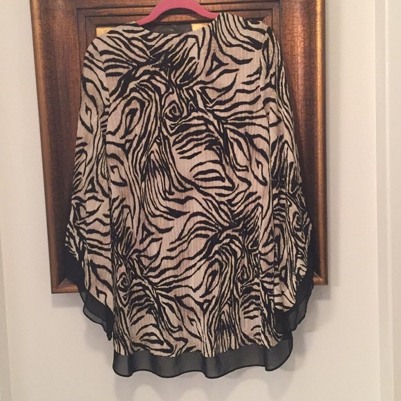 Alfani Animal Print Top Size 0X (XL - 1X) - Picture 5 of 6
